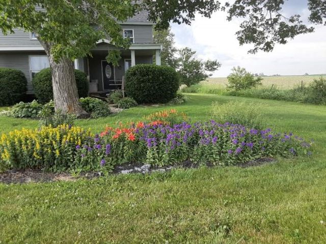 297 Goudy Road, Mt Vernon, IA 52314