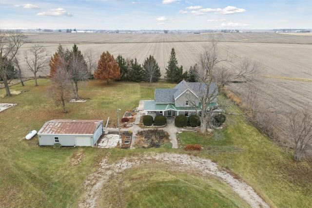 297 Goudy Road, Mt Vernon, IA 52314