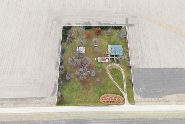 297 Goudy Road, Mt Vernon, IA 52314