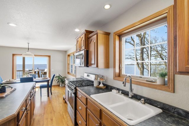 N1021 Vinnie Ha Ha Road, Fort Atkinson, WI 53538