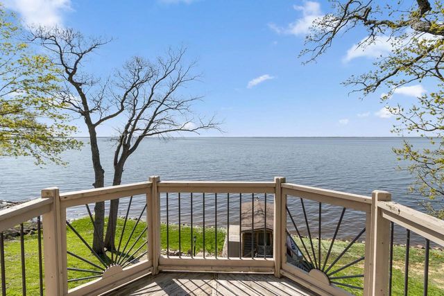 N1021 Vinnie Ha Ha Road, Fort Atkinson, WI 53538