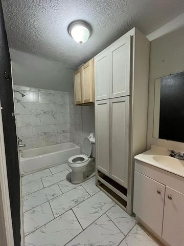 6908 Larkstone Street, Houston, TX 77028