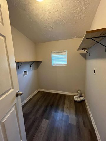 6908 Larkstone Street, Houston, TX 77028