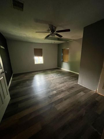 6908 Larkstone Street, Houston, TX 77028