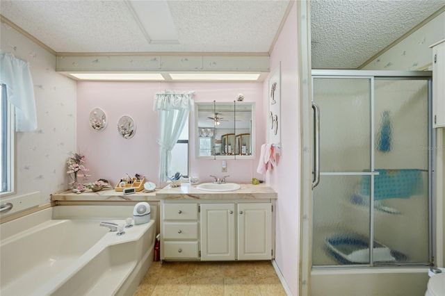 723 RIVERVIEW CIRCLE, North Port, FL 34287