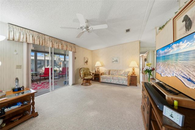 723 RIVERVIEW CIRCLE, North Port, FL 34287