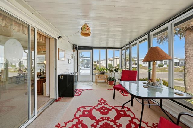 723 RIVERVIEW CIRCLE, North Port, FL 34287