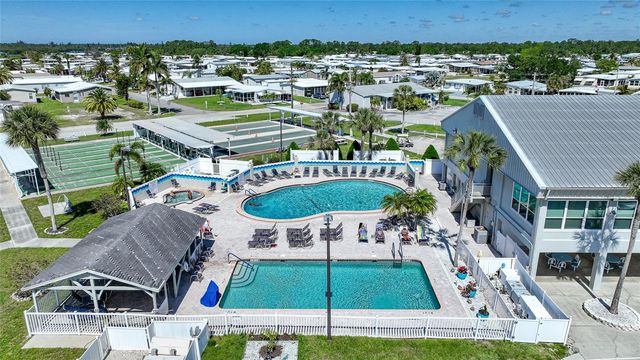 723 RIVERVIEW CIRCLE, North Port, FL 34287