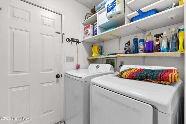 11503 Halifax Dr, Louisville, KY 40245