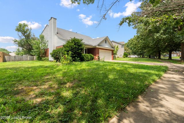 11503 Halifax Dr, Louisville, KY 40245