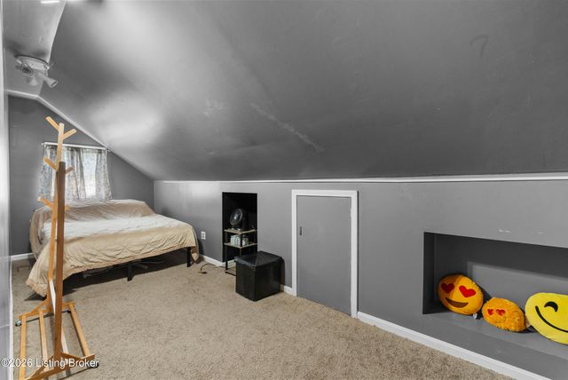 11503 Halifax Dr, Louisville, KY 40245