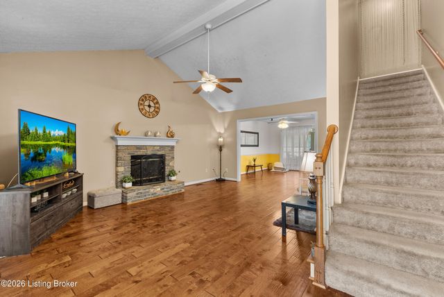 11503 Halifax Dr, Louisville, KY 40245