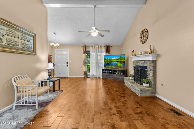 11503 Halifax Dr, Louisville, KY 40245