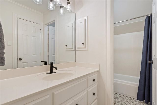 1061 Hidden Valley Court, Waco, TX 76657