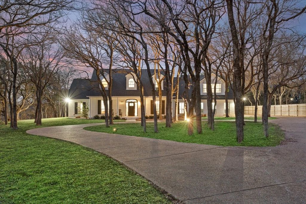 1061 Hidden Valley Court, Waco, TX 76657