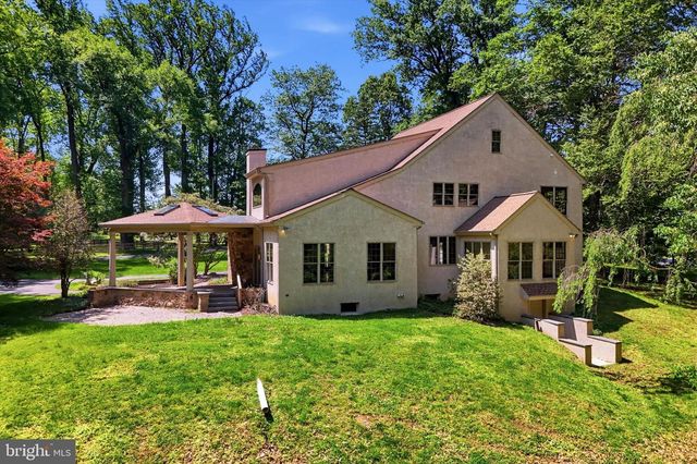 151 LINE RD, Malvern, PA 19355