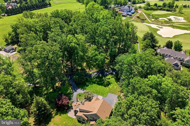 151 LINE RD, Malvern, PA 19355