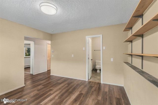 3820 Eastway Loop, Anchorage, AK 99504