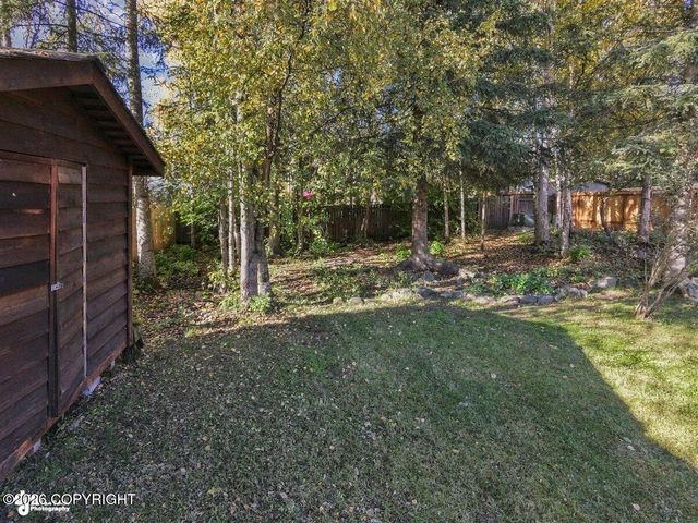3820 Eastway Loop, Anchorage, AK 99504