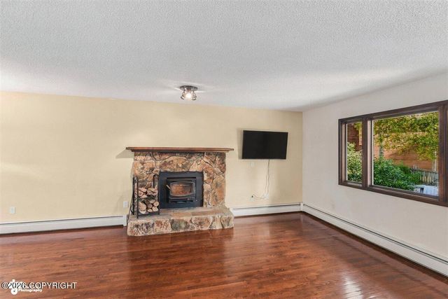 3820 Eastway Loop, Anchorage, AK 99504