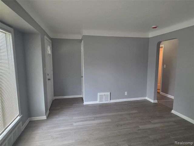 19759 Mccormick Street, Detroit, MI 48224