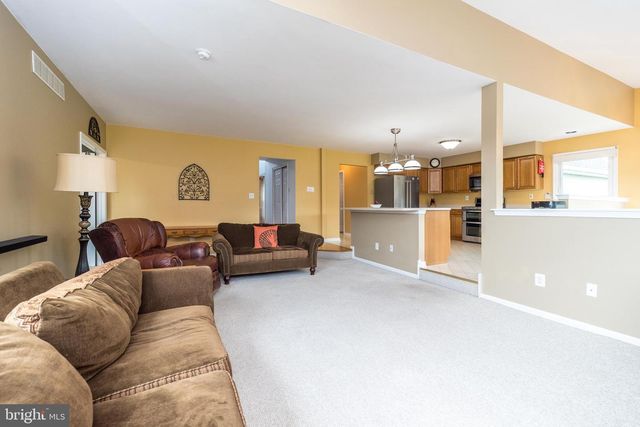 2272 WARNER RD, Lansdale, PA 19446