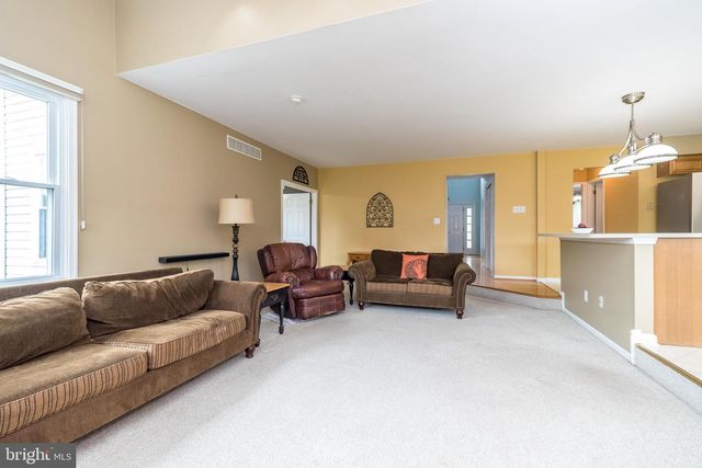 2272 WARNER RD, Lansdale, PA 19446