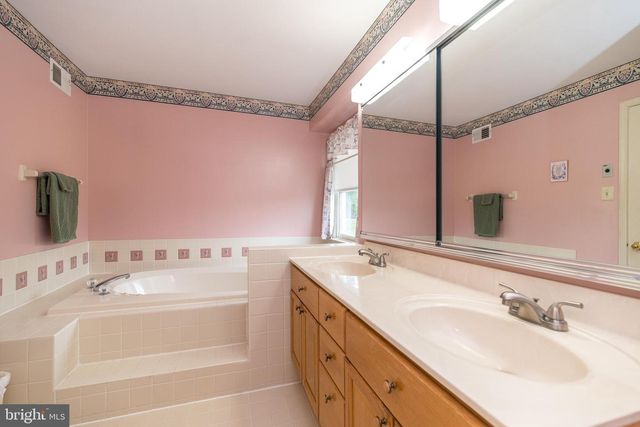 2272 WARNER RD, Lansdale, PA 19446