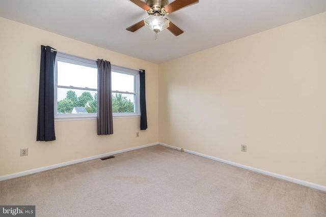 2272 WARNER RD, Lansdale, PA 19446