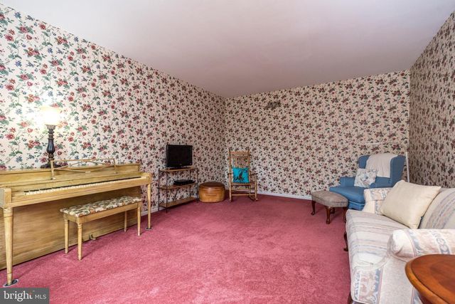 2272 WARNER RD, Lansdale, PA 19446