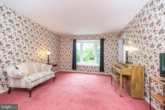 2272 WARNER RD, Lansdale, PA 19446