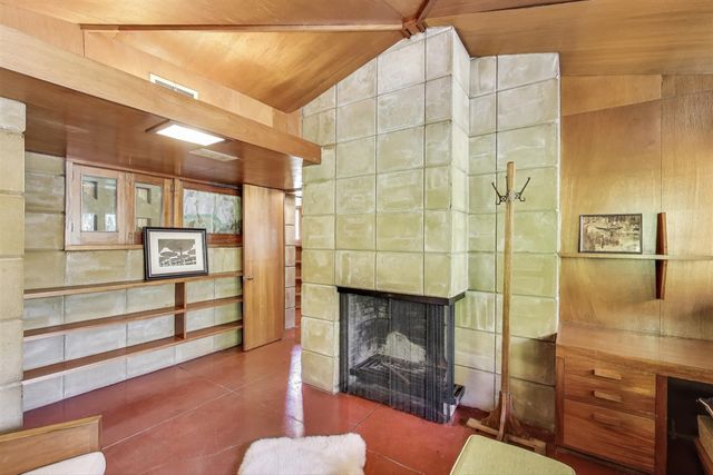 11185 Hawthorne Drive, Galesburg, MI 49053