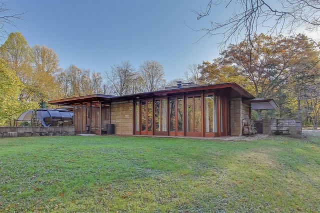 11185 Hawthorne Drive, Galesburg, MI 49053