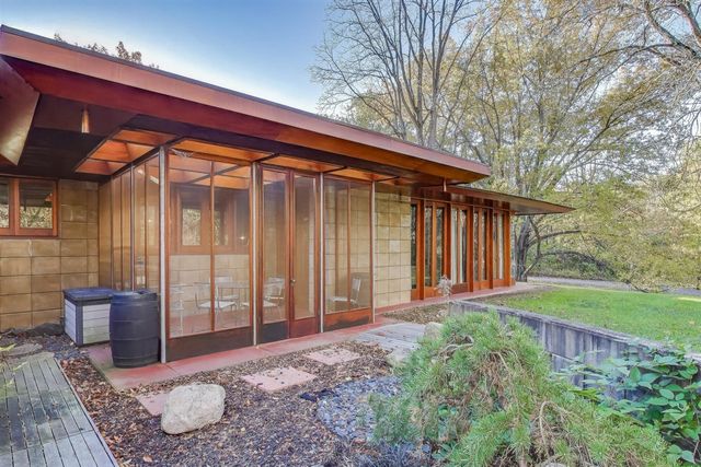 11185 Hawthorne Drive, Galesburg, MI 49053