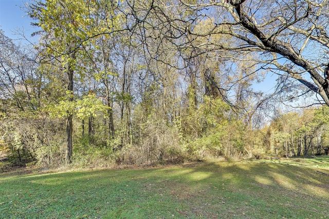11185 Hawthorne Drive, Galesburg, MI 49053