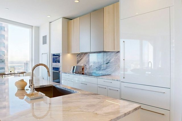 240 Devonshire St 3912, Boston, MA 02110