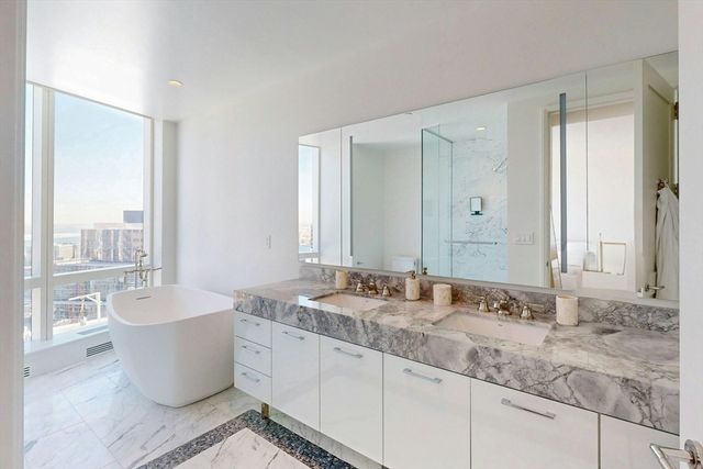 240 Devonshire St 3912, Boston, MA 02110