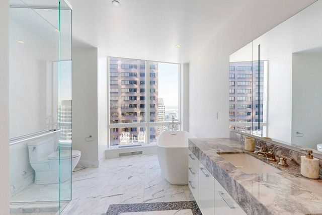 240 Devonshire St 3912, Boston, MA 02110