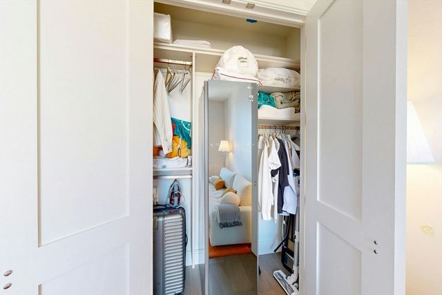 240 Devonshire St 3912, Boston, MA 02110