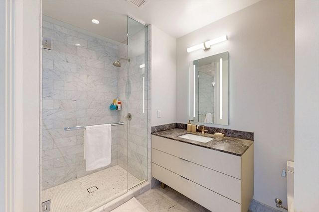 240 Devonshire St 3912, Boston, MA 02110