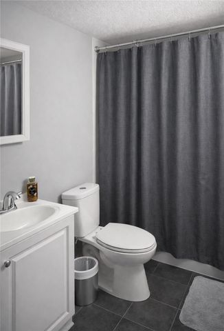 33 Princess Avenue, Cranston, RI 02920