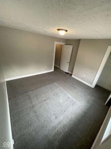 4212 E Washington Street, Indianapolis, IN 46201
