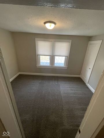 4212 E Washington Street, Indianapolis, IN 46201