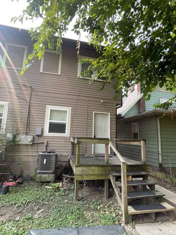 4212 E Washington Street, Indianapolis, IN 46201