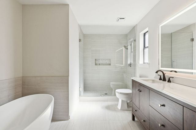 1213 Hillwood Way, Grapevine, TX 76051