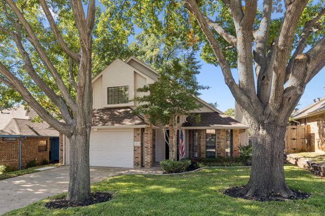 1213 Hillwood Way, Grapevine, TX 76051