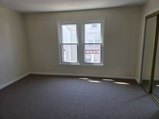 221 N Walnut Street H, Bensenville, IL 60106