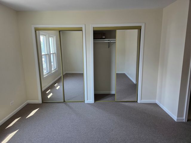 221 N Walnut Street H, Bensenville, IL 60106