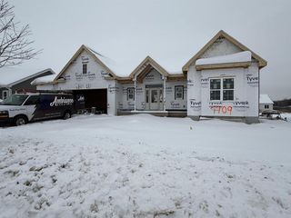 L208 Stonecrop Way, Deforest, WI 53532