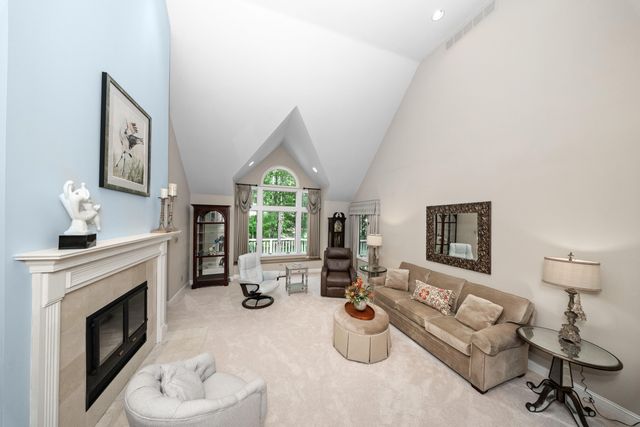 1935 Pierce Road, Chelsea, MI 48118